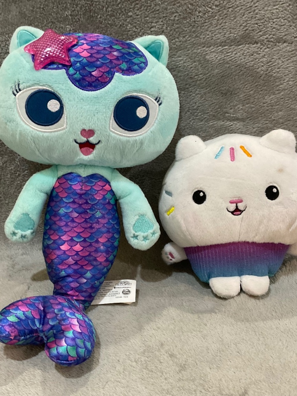 Gabby’s dollhouse interactive MerCat and cakey cat talking plush tested works